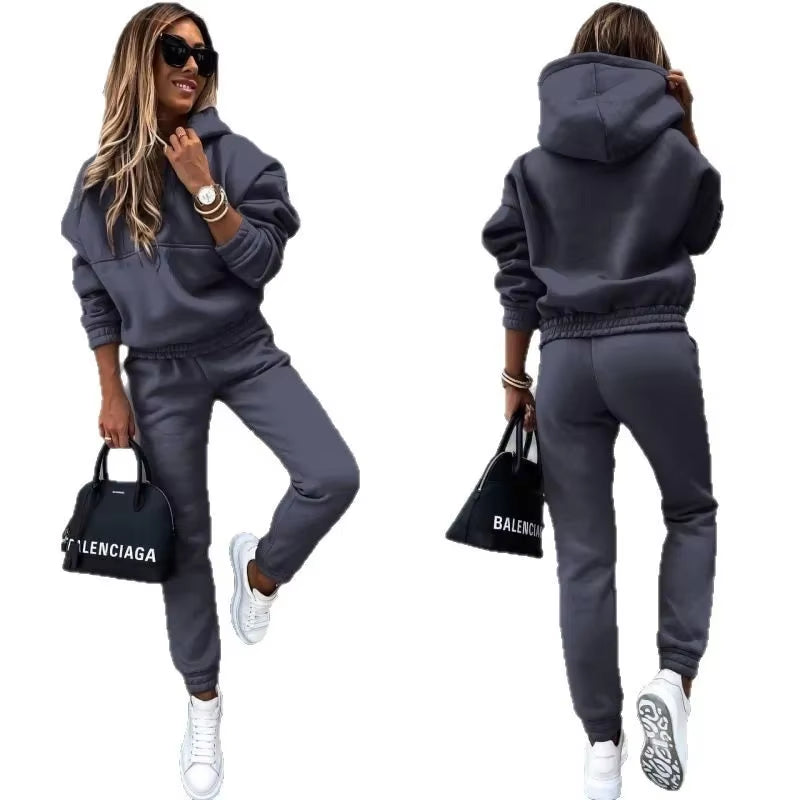Fashionable Long Sleeve Sweatshirt Set Casual Sportswear Two-Piece Autumn Winter New Arrival for Women Comfortable Streetwear