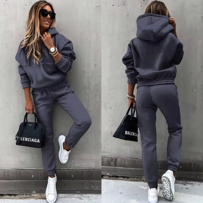Fashionable Long Sleeve Sweatshirt Set Casual Sportswear Two-Piece Autumn Winter New Arrival for Women Comfortable Streetwear